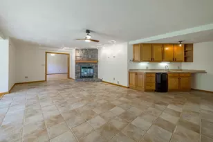 5941 Woods Edge Rd, Fitchburg, WI 53711 - Photo 24