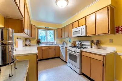 25 Hiawatha Circle, Madison, WI 53711 - Photo 24