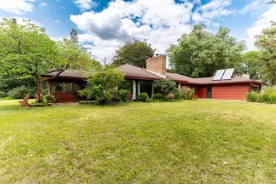 25 Hiawatha Circle, Madison, WI 53711 - Photo 1