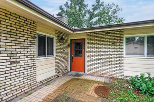125 Golden Dr, Briggsville, WI 53920 - Photo 2