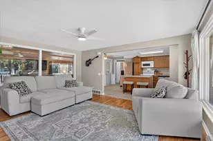 210 Dairyland Dr, Milton, WI 53563 - Photo 10