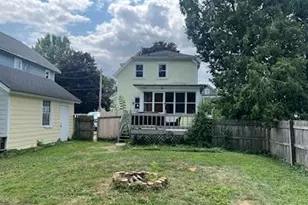 524 Bronson St, Waupun, WI 53963 - Photo 6