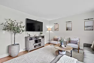 4013 Duke St, Madison, WI 53704 - Photo 4