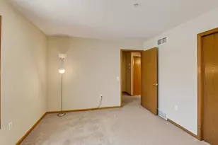 6609 Raymond Rd, Madison, WI 53711 - Photo 30