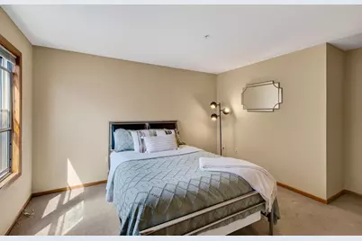 6609 Raymond Road, Madison, WI 53711 - Photo 26