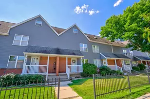 6609 Raymond Rd, Madison, WI 53711 - Photo 4