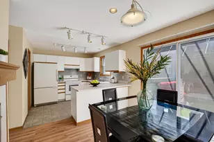 6609 Raymond Rd, Madison, WI 53711 - Photo 14