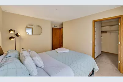 6609 Raymond Road, Madison, WI 53711 - Photo 28