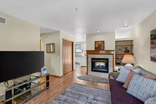6609 Raymond Rd, Madison, WI 53711 - Photo 6