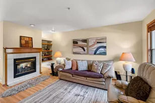 6609 Raymond Rd, Madison, WI 53711 - Photo 8