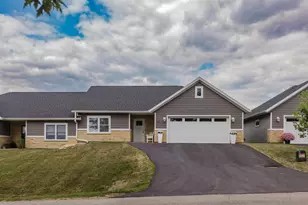 190 Antoine St, Mineral Point, WI 53565 - Photo 36