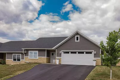 190 Antoine Street #2, Mineral Point, WI 53565 - Photo 2