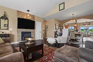 30193 Buncombe Rd, Hazel Green, WI 53811 - Photo 10