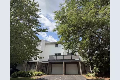 401 Melody Lane #B, Verona, WI 53593 - Photo 2