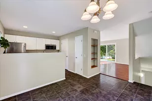 401 Melody Ln, Verona, WI 53593 - Photo 6