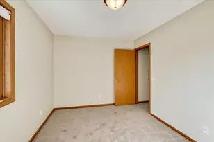 401 Melody Ln, Verona, WI 53593 - Photo 32