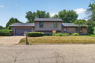 2511 Elizabeth St, Janesville, WI 53548 - Photo 42
