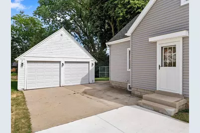 105 Bishop Avenue, Plymouth, WI 53073 - Photo 20