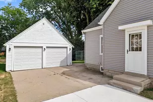 105 Bishop Ave, Plymouth, WI 53073 - Photo 20