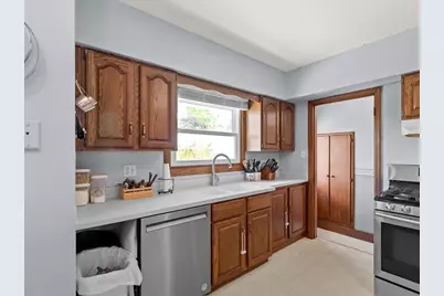 105 Bishop Avenue, Plymouth, WI 53073 - Photo 8