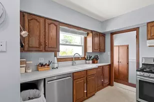 105 Bishop Ave, Plymouth, WI 53073 - Photo 8