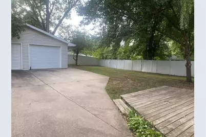 1612 Grant Street, Beloit, WI 53511 - Photo 2