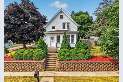 16 Legreid Street, Deerfield, WI 53531 - Photo 1