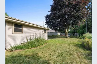 2114 N 25th Street, Sheboygan, WI 53081 - Photo 28