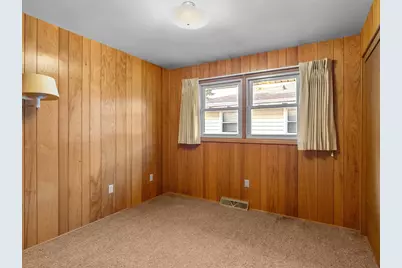 2114 N 25th Street, Sheboygan, WI 53081 - Photo 16