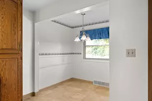 2114 N 25th St, Sheboygan, WI 53081 - Photo 12