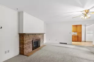 2114 N 25th St, Sheboygan, WI 53081 - Photo 8