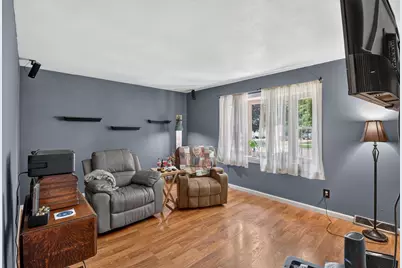 2111 S Osborne Avenue, Janesville, WI 53546 - Photo 6