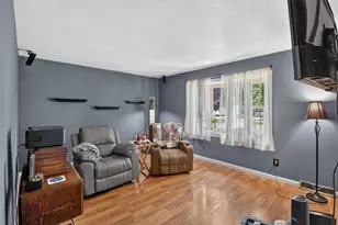 2111 S Osborne Ave, Janesville, WI 53546 - Photo 6