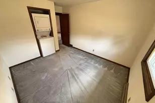 1429 N Pontiac Dr, Janesville, WI 53545 - Photo 20