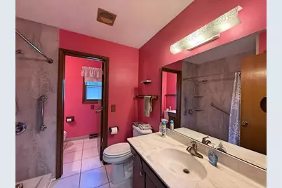 1429 N Pontiac Drive, Janesville, WI 53545 - Photo 16