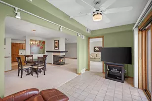 4001 Monona Dr, Monona, WI 53716 - Photo 16