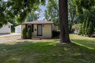 4513 Rahel St, Madison, WI 53716 - Photo 2