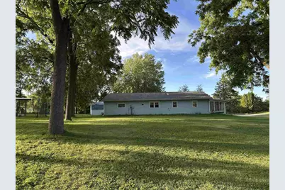 4237 Mahoney Road, Mcfarland, WI 53558 - Photo 4