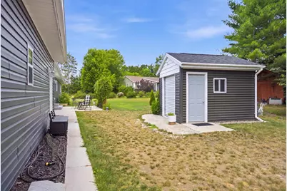 109 Sunset Circle, Lake Delton, WI 53965 - Photo 12