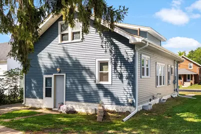 1416 St Lawrence Avenue, Beloit, WI 53511 - Photo 6