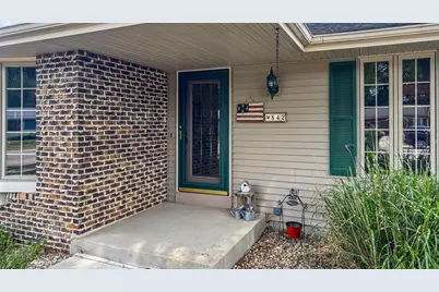 842 N Wright Road, Janesville, WI 53546 - Photo 4