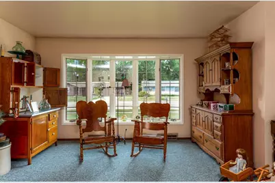 842 N Wright Road, Janesville, WI 53546 - Photo 6