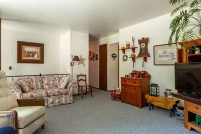 842 N Wright Road, Janesville, WI 53546 - Photo 8
