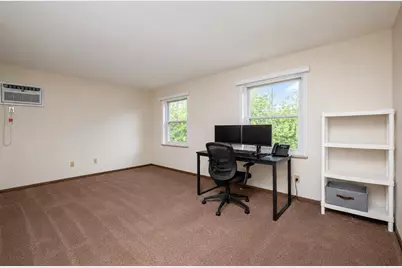 3802 Lien Road, Madison, WI 53704 - Photo 4