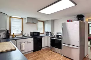 811 McKinley St, Janesville, WI 53548 - Photo 6