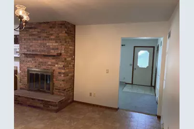10804 W Hwy 14 Road, Janesville, WI 53536 - Photo 14