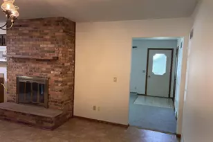 10804 W Hwy 14 Rd, Janesville, WI 53536 - Photo 14