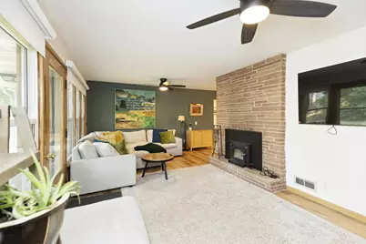 W5840 Hackbarth Road, Fort Atkinson, WI 53538 - Photo 12