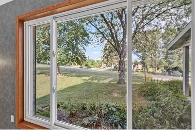 4507 Stonewood Drive, Middleton, WI 53562 - Photo 4