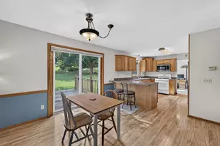 4507 Stonewood Dr, Middleton, WI 53562 - Photo 16